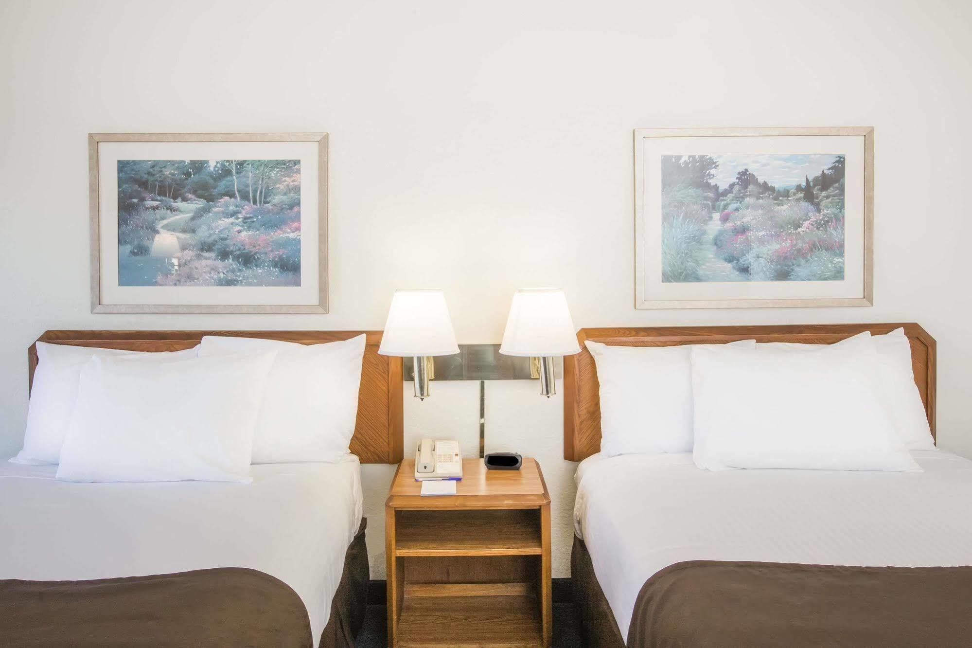 Baymont By Wyndham Wilmington Ξενοδοχείο Εξωτερικό φωτογραφία